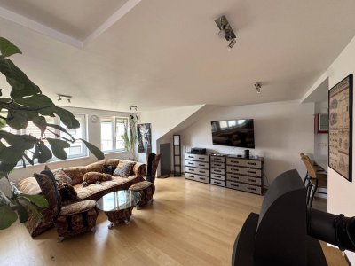 Dachgeschoss-Maisonette mit Panorama &amp; 2 Terrassen!