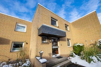 Gepflegtes Reihenhaus mit 4 Zimmern und Garage in Bielefeld-Sennestadt
