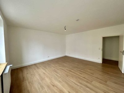 Frisch sanierte & modernisierte 2-Zimmer-Wohnung (60 m²) – Ideal für Singles & Paare
