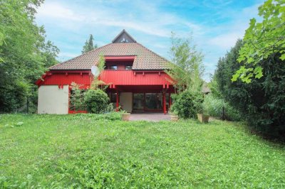 Attraktives Einfamilienhaus mit ELW am Rande des Schwarzwalds
