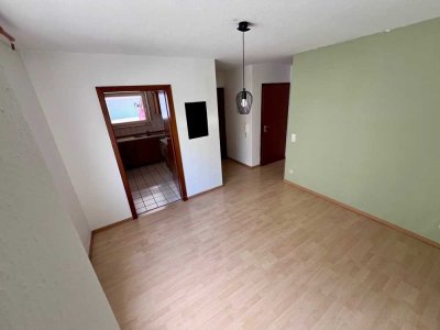 Provisionsfreie 2,5-Raum-Maisonette-Wohnung mit Einbauküche in Oberboihingen
