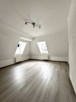 2-Zimmer Dachgeschosswohnung in Koblenz-Ehrenbreitstein