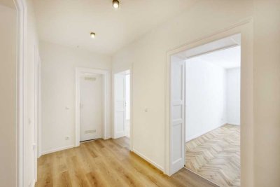 NEU *Paul & Partner* KERNSANIERTE WOHNUNG, ERSTBEZUG & GARAGENSTELLPLATZ! ABSOLUTES HIGHLIGHT!