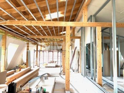 Viel Platz für große Ideen! Arbeiterwohnheim mit Potenzial!