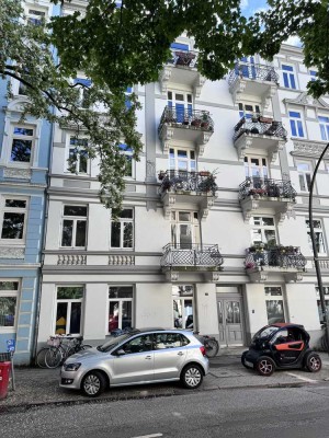 Exklusive 3-Zimmer-Wohnung in Hamburg Eimsbüttel mit zwei Balkonen