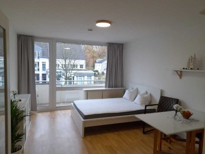 Möblierte 1-Raum-Wohnung, gehobene Ausstattung, Balkon, Einbauküche, Tiefgaragenstellplatz uvm.