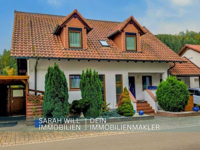 Familienidylle im Grünen – Gepflegtes Familienhaus mit Einliegerwohnung und Blick in den Pfälzerwald