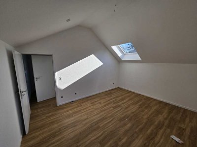 Stadtwohnung mit großer Wohnküche und kleinem Garten!!