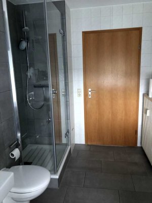 zentral gelegene, ruhige  DG-Wohnung mit dreieinhalb Zimmern