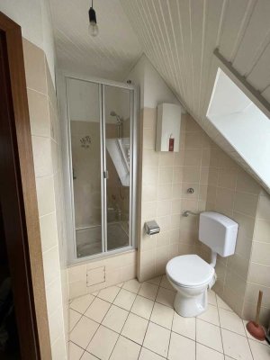 Erstbezug nach Sanierung: 2-Zi-Wohnung mit Balkon im DG in Bonn-Kessenich