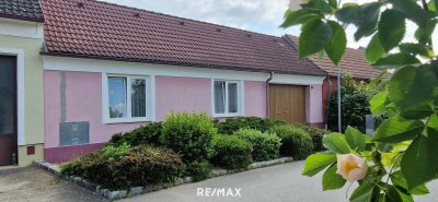 Charmantes kleines Haus mit Garten und uneinsehbarem Innenhof in ruhiger Lage