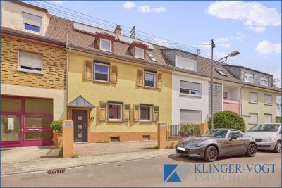 Charmantes Einfamilienhaus mit idyllischem Garten - technisch modernisiert!