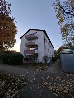 Helle 3,5-Zimmer Wohnung mit Balkon in Stuttgart-Fasanenhof