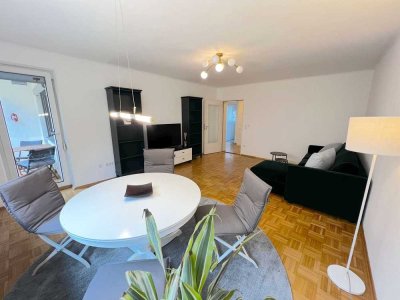 Möblierte 3 Zimmer Wohnung am Hachinger Bach mit Top Vermietung und Blick ins Grüne