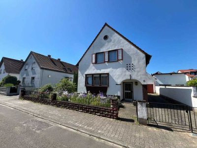 Charmantes Einfamilienhaus mit großem Garten und vielfältigen Möglichkeiten