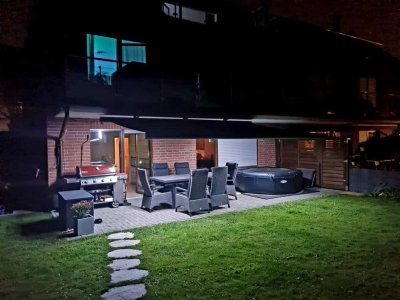 4-Zimmer-WG Wohnung mit Kamin, Garten, Garage