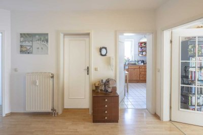 Vielfältige Nutzungsmöglichkeiten auf ca. 186 m² Wohn- und Nutzfläche. Einheit auf zwei Ebenen.