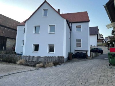 3-Zimmer-Wohnung in Lauf/Simonshofen – modernisierte Wohnung mit viel Potenzial