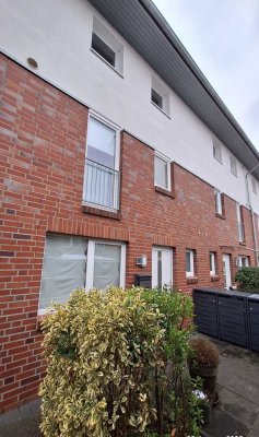 4 Zimmer Reihenhaus  Zentrale Lage  Buxtehude