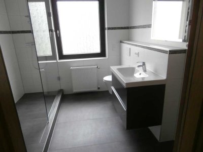Schöne 2 Zimmer Wohnung im 1.OG mit Balkon in E-Freisenbruch