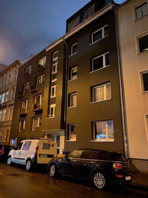 Superhelle ruhige 1-Zimmer-Wohnung mit Balkon an der Lister Meile