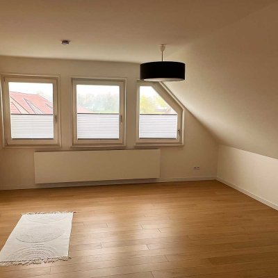 Moderne Wohnung mit 4 Zimmern/Balkon in Bad Zwischenahn