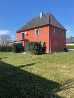 Modernisiertes 1-2 Fam.-Wohnhaus mit schönem Grundstück nähe des Zentrums ** Gepflegt **