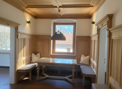 Wohlfühlwohnung in idyllischer Stadtrandlage von Schwaz mit Blick auf Schloss Freundsberg und den Franziskanergarten