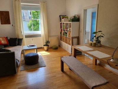 Schöne möblierte 2-Zimmerwohnung, zentral, befristet auf 12 Monate ( Aug./Sept.25 - Aug./Sept.26)