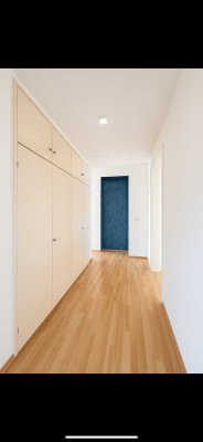 Exklusive 3-Zimmer Wohnung mit Wellnessbereich -Sauna, Fitness & Pool