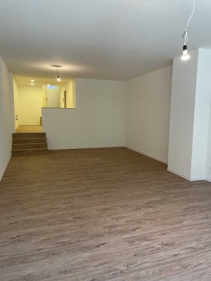 Erstbezug nach Sanierung: Attraktive 2-Zimmer-Wohnung mit geh. Innenausstattung in Leinefelde-Worbis