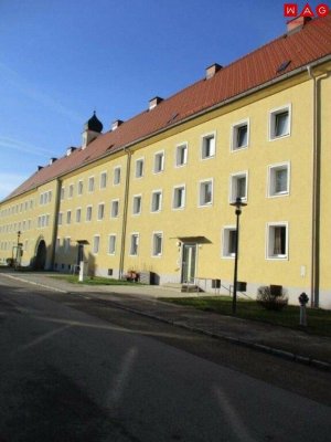 Perfekte Wohnung für junge Familien und Pärchen dank idyllischer Grünlage und optimaler Infrastruktur! Schöne Raumaufteilung! Sofort verfügbar!