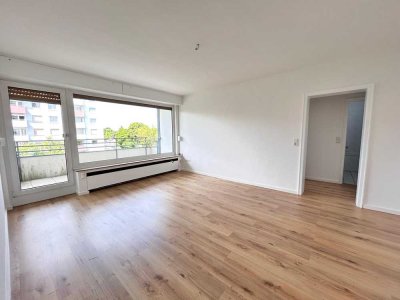 Ihr neues Zuhause in Lüdenscheid–mit Balkon, Aufzug, grünem Rückzugsort und praktischer Einbauküch