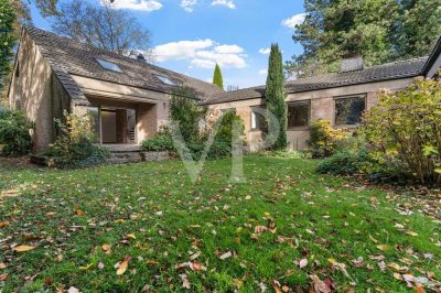 Freistehender Bungalow mit Charme und Potenzial in begehrter Lage von Aachen-Laurensberg