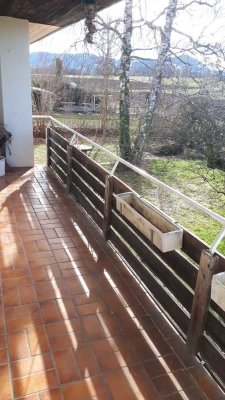 Kirchheim/Teck, 2-Zimmer-Wohnung im Grünen