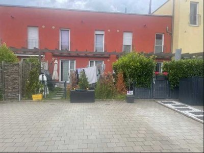 Elegantes 5-Zimmer-Haus (Bj. 2012) in Hattersheim am Main