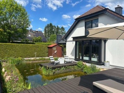 Freistehendes Einfamilienhaus mit exklusivem Garten in beliebter, ruhiger Lage