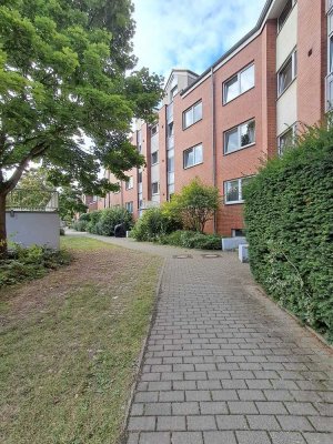 Helle 3-Zimmer-Wohnung mit Balkon