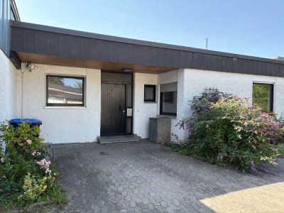 Reihenhaus Bungalow mit Garage in bevorzugter Wohnlage von Crailsheim