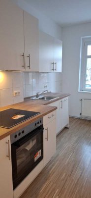 Ein Traum zum Wohnen und Leben! Garten, EBK, Duschbad, Frisch saniert!