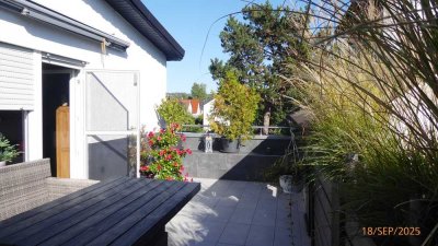 ### Wohn- und Geschäftshaus in zentraler, ruhiger Lage mit vielen Möglichkeiten ###