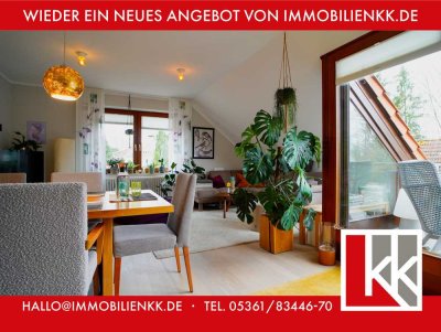 � Juwel in der Fallersleber Altstadt: Stilvolle Dachgeschosswohnung mit großer Dachterrasse