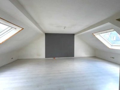 Gemütliche 2 Zimmer Dachgeschosswohnung verfügbar! Castrop, Castrop-Rauxel