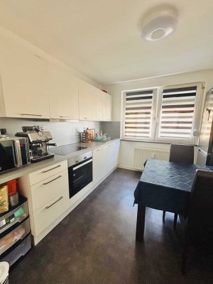 Grozügige 3-Zimmerwohnung mit Einbauküche in Taunusstein-Wehen!