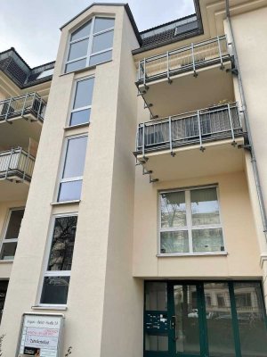 Schicke 2-Zimmer-Wohnung mit Aufzug und Wannenbad in Leipzig-Südvorstadt