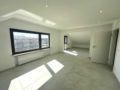 Platz für die ganze Familie! Modernisiertes 4-Parteien-Haus in Zellhausen – 96 qm - DG