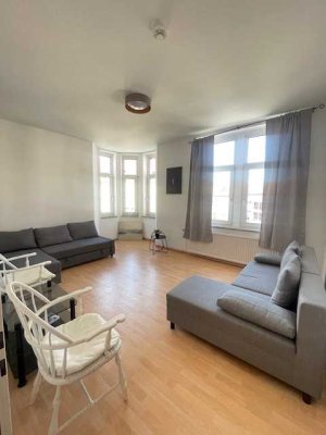 Helle 4-Zimmer-Wohnung im zweiten Stock!