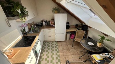 Teilmöblierte 2-Zimmer-Dachgeschosswohnung zur Untermiete 01.10.25 - 31.03.26