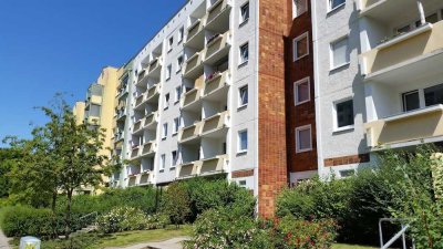Schöne 3-Raum-Wohnung in Rostock - Schmarl