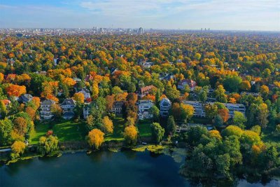 EXKLUSIVE SEE-TERRASSEN-DACH-MAISONETTE mit Traum- Seeblick und Weitblick über Berlin